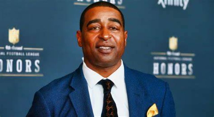 NFL Legend Cris Carter Reveals the Truth About How a Lucrative Scheme