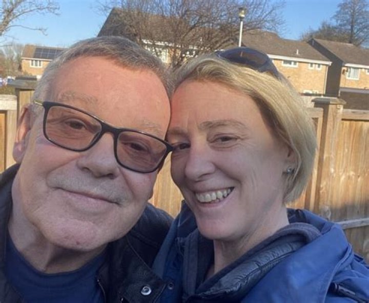 Nigel Nelson Wife, Married, Family, Height, Net Worth