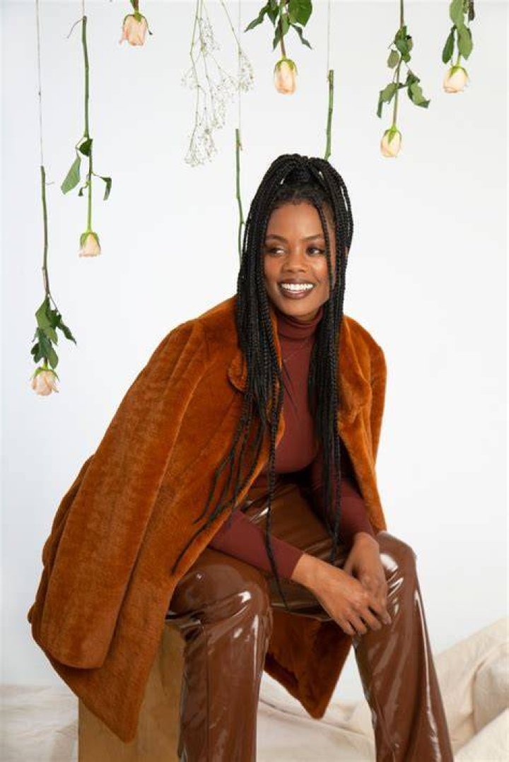 Novi Brown &mdash; Exclusive Portraits Hollywood Life