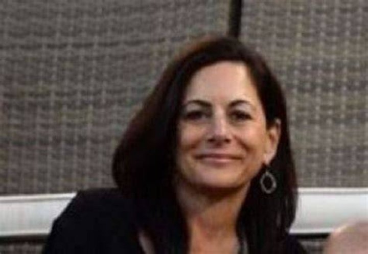 Paula Kalupa Height, Weight, Age, Net Worth, Family, Bio, Salary