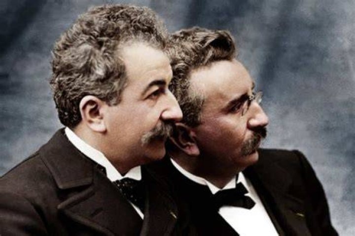 PDX RETRO » Blog Archive » HIGHLIGHTS OF PAST WORLD NEWS
