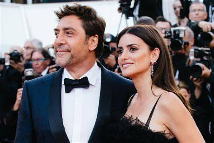Penelope Cruz Bio, family, net worth Celebrities InfoSeeMedia