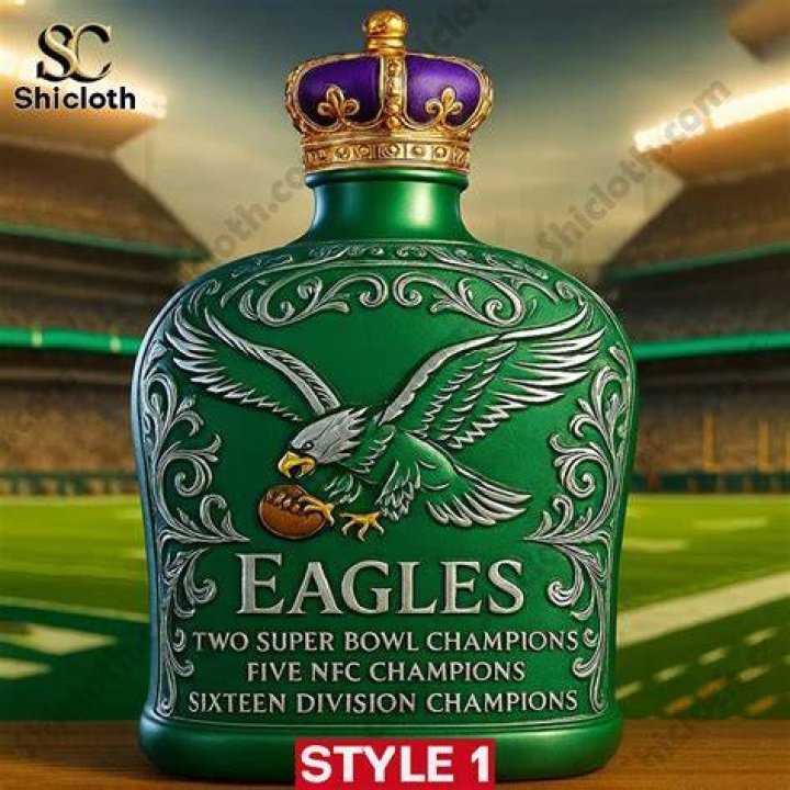 Philadelphia Eagles Football Crown Royal Whisky Hand Painted Etsy