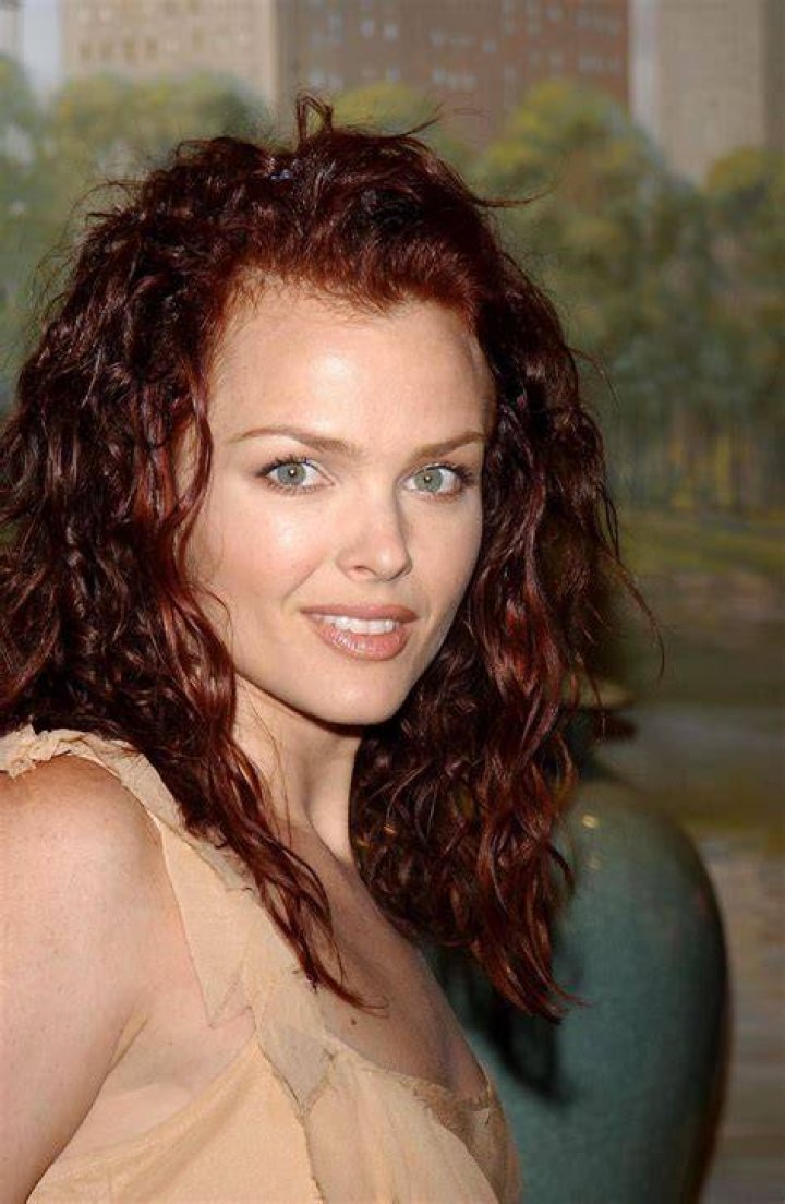 Poze Dina Meyer Actor Poza 5 din 72 CineMagia.ro