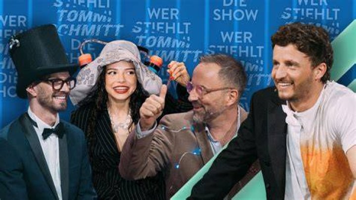 Schmitt Who Will Die in the Grey's Anatomy Season 15 Finale