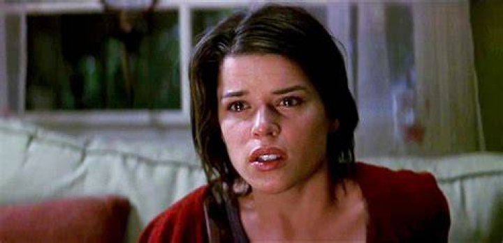 Scream star Neve Campbell ends threeyear marriage by filing for
