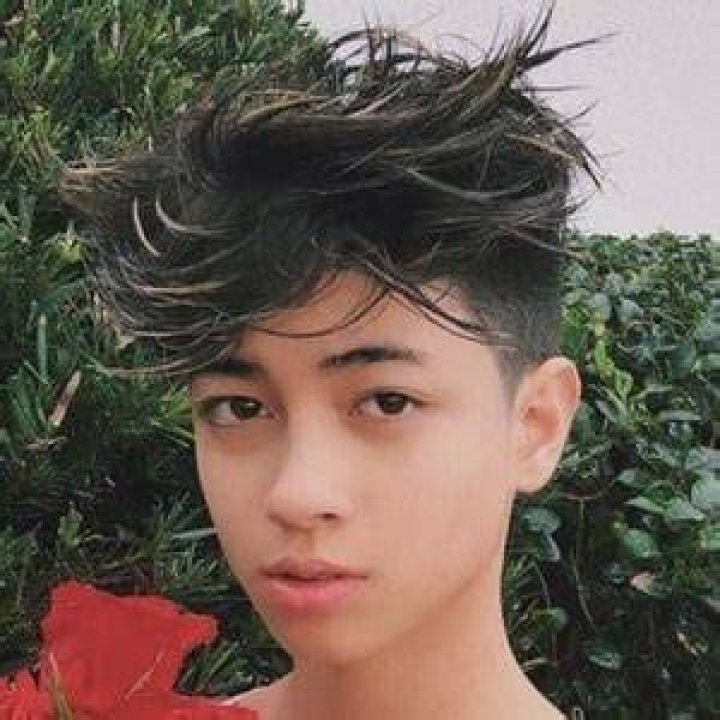Sebastian Moy Age, Bio, Birthday, Family, Net Worth National Today