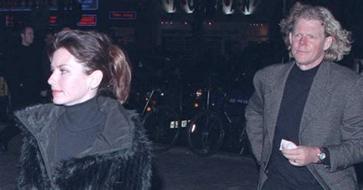 Shania Twain Only Has 1 Son, Meet Him In 3 Baby Photos