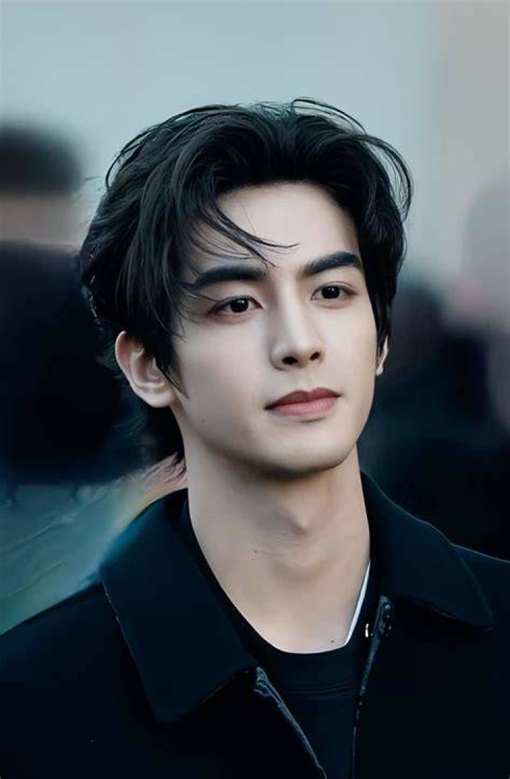 Song Weilong di 2021