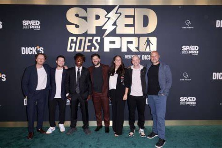 Speed Goes on EDate With MrBeast Squid Game Girl! YouTube