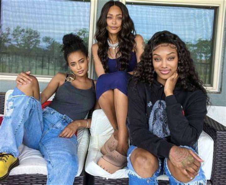 Tami Roman and her daughters Fashion, Celebrity style, Style