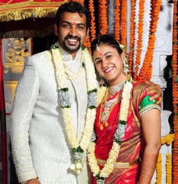 Taraka Ratna Wife Ill बीमार हुईं तारक रत्न की पत्नी आलेख्या रेड्डी