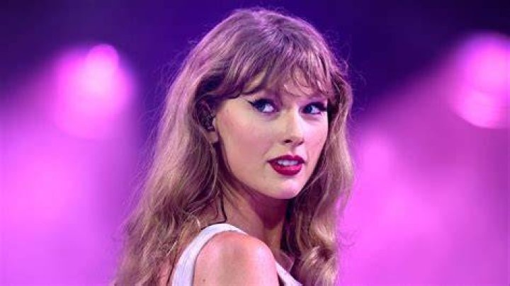 Taylor LindsayNoel On Advocating For Mental Health Awareness Style.ca