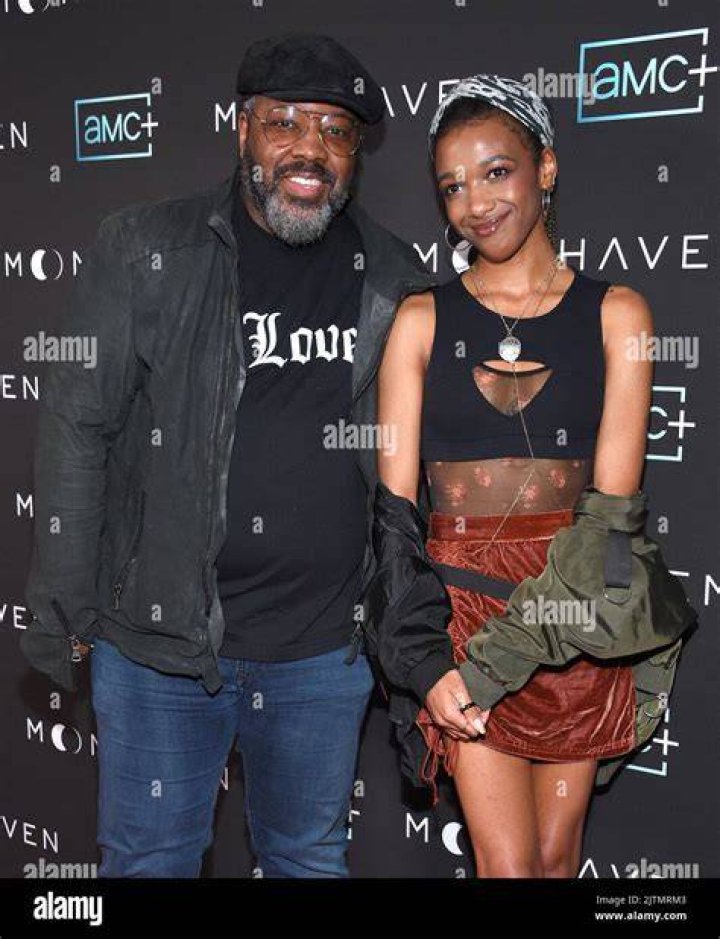 Unveiling Kadeem Hardison's Marital Status: Secrets Revealed