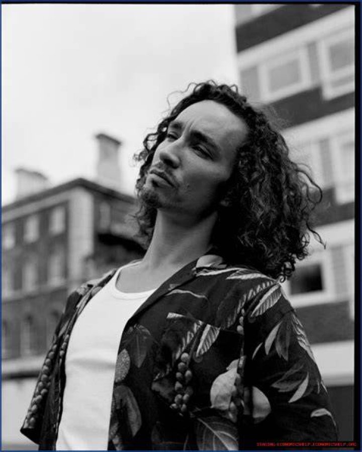 Unveiling Robert Sheehan's Partner: Exclusive Insights And Revelations