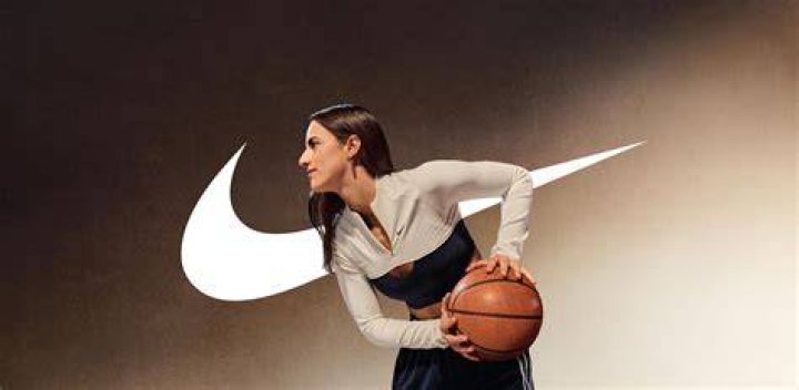 Unveiling The Secrets Of Caitlin Clark Vertical: A Transformative Basketball Style