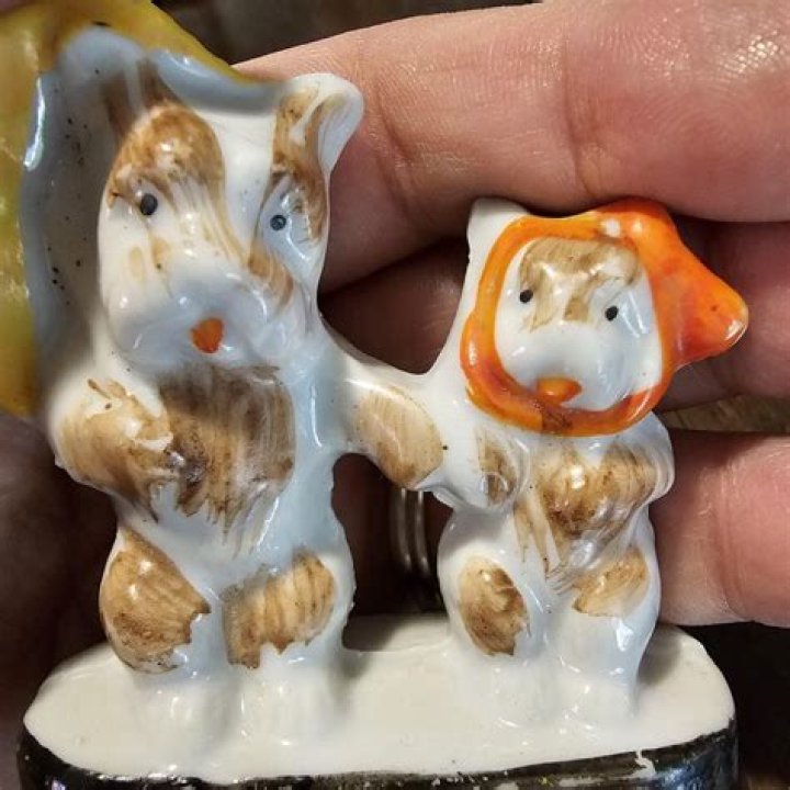 VINTAGE JAPAN? DOG Figurine Unique Sitting Tall Scrappy Sash 7.5" Cute