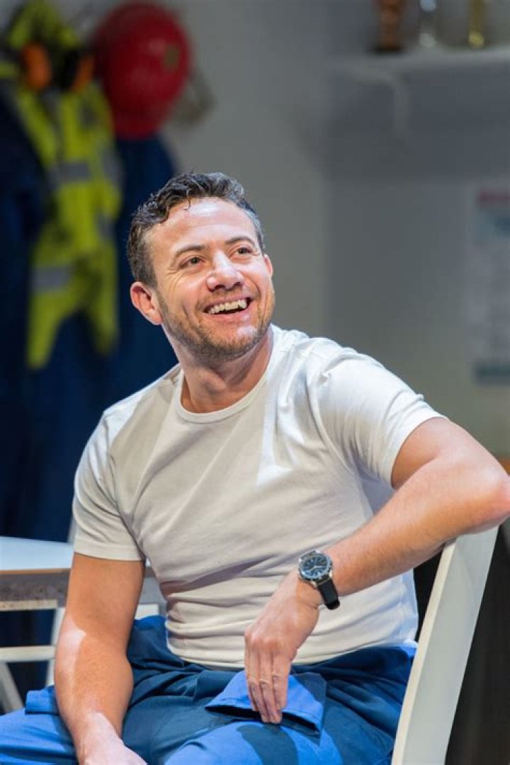 Warren Brown News, Photos and Videos