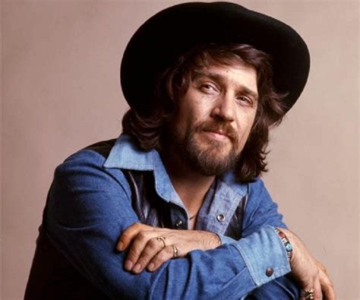 Waylon Jennings Biography Facts, Childhood, Family Life & Achievements