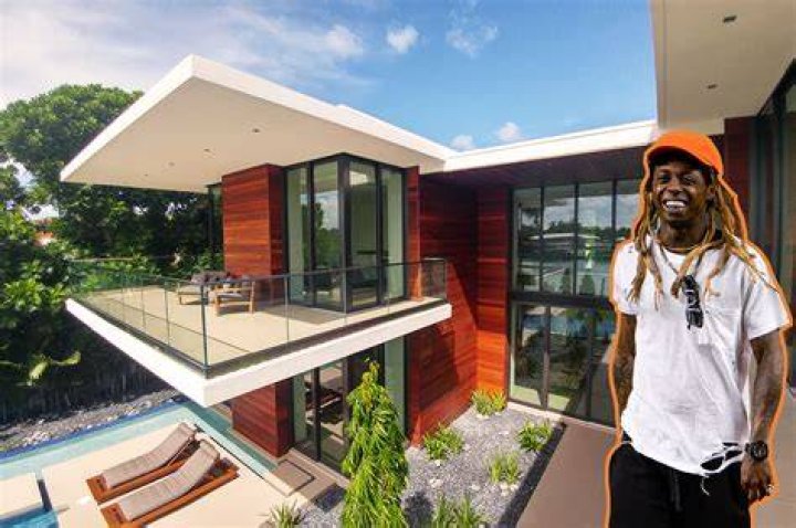 Where Does Lil Wayne Live And How Big Is His House?
