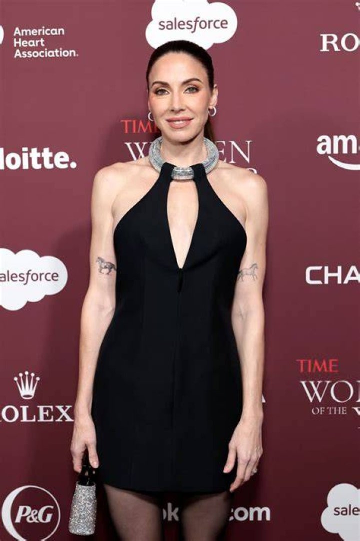 Whitney Cummings 08/10/2023 • CelebMafia
