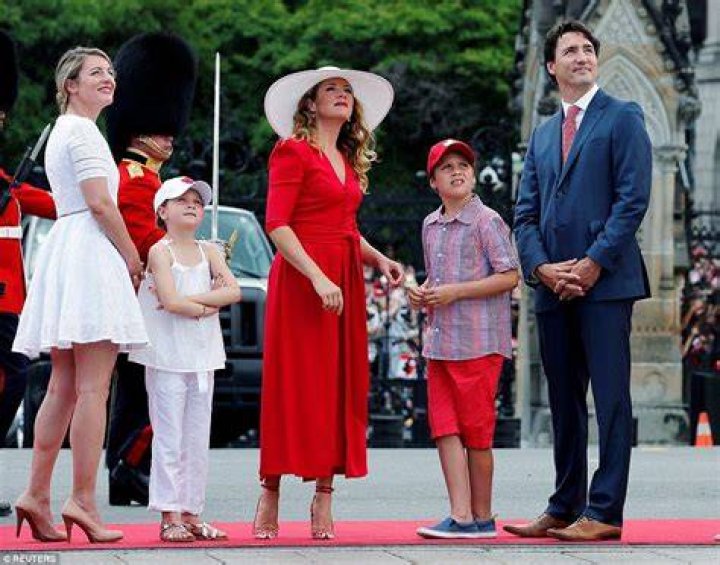 Who Are Melanie Joly Children? Melanie Joly And Justin Trudeau Relationship