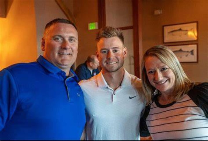 Who Are Tom Kelenic and Lisa Kelenic, Jarred Kelenic Parents? Family Tree