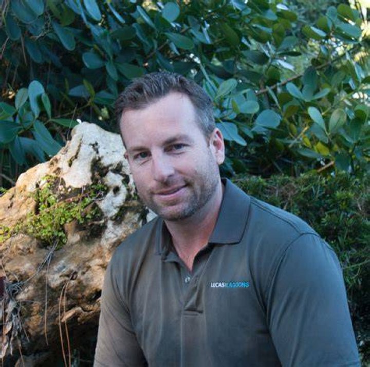 Who is Lucas Congdon? Bio Net Worth, Father, Wife, Salary, Family, Married
