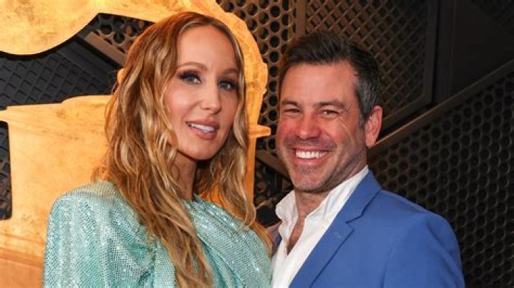 Who is Nikki Glaser&rsquo;s boyfriend now? The biography of Chris Convy