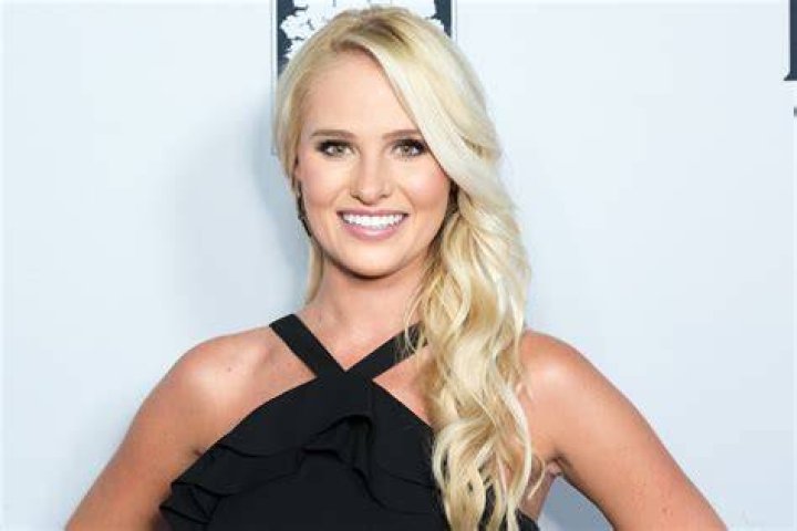 Who Is Tomi Lahren's Husband? The Sportjournalist Just Married JP Arencibia